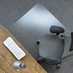 fa.Alox podložka pod židle na koberec různé rozměry a tvary. cena dle rozměrů a tvarů od 1392,-Kč s DPH vystavená na prodejně k vyzkoušení 